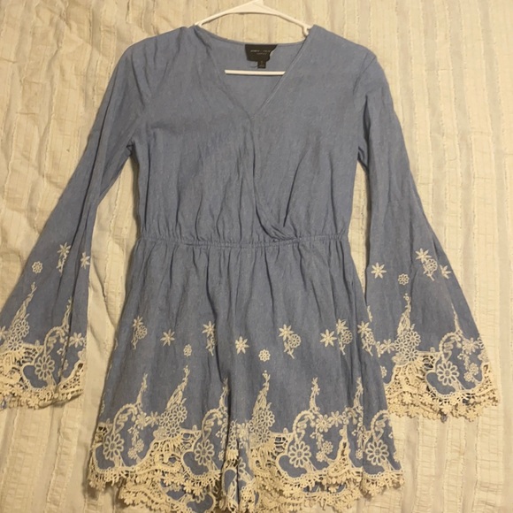 Romper - Picture 1 of 3